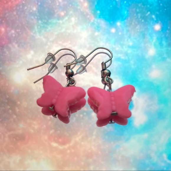 Urban Outfitters Jewelry - ❤️2/$10 pink butterfly dangly earrings!